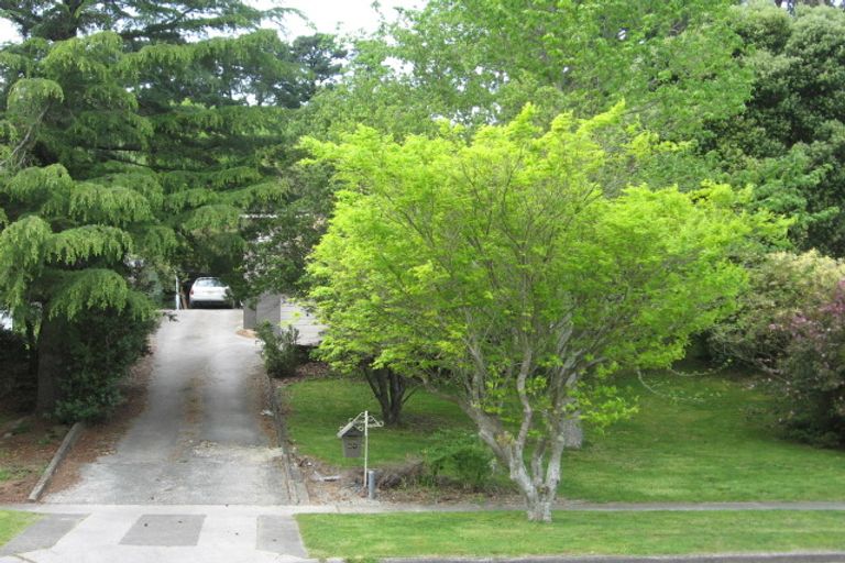 Photo of property in 27 Seddon Crescent, Whataupoko, Gisborne, 4010