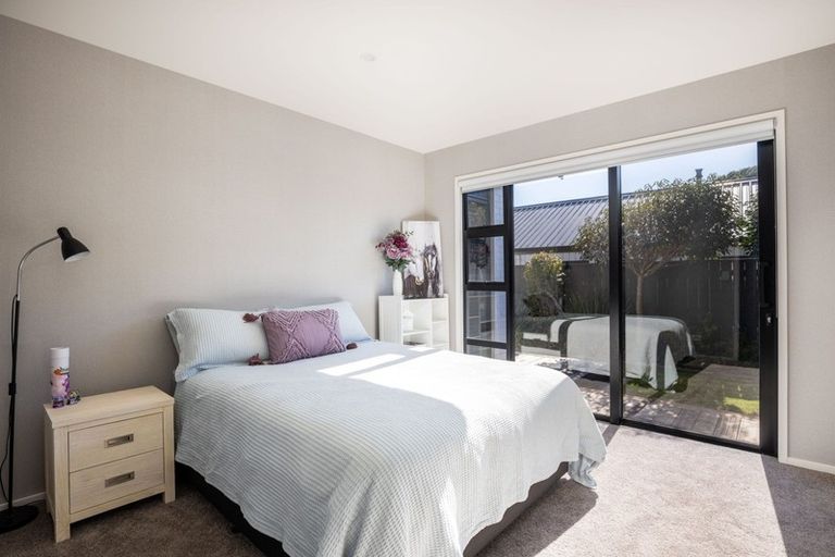 Photo of property in 21 Nadine Stanton Drive, Bell Block, New Plymouth, 4312