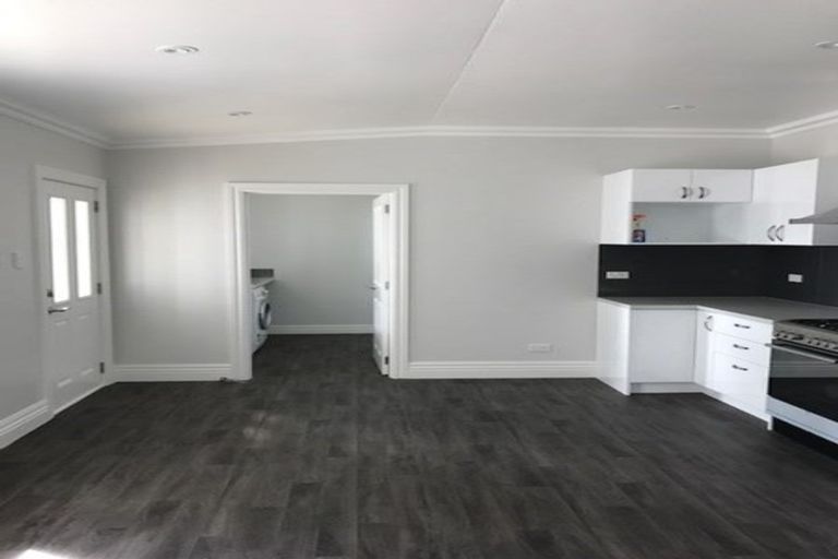 Photo of property in 57 Pirie Street, Mount Victoria, Wellington, 6011