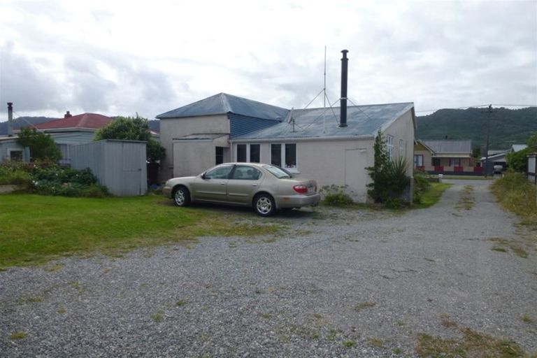 Photo of property in 54 Blake Street, Blaketown, Greymouth, 7805