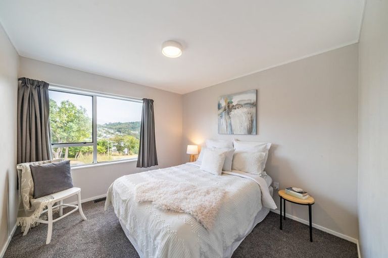 Photo of property in 9 Venus Place, Whitby, Porirua, 5024