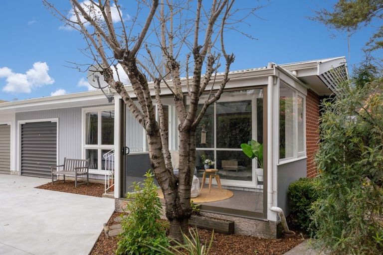 Photo of property in 1/5a Holliss Avenue, Cashmere, Christchurch, 8022