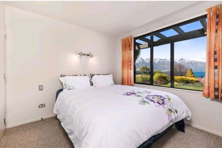 Photo of property in 4 Aspen Grove, Fernhill, Queenstown, 9300