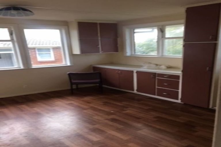 Photo of property in 28 Gilbert Road, Otara, Auckland, 2023