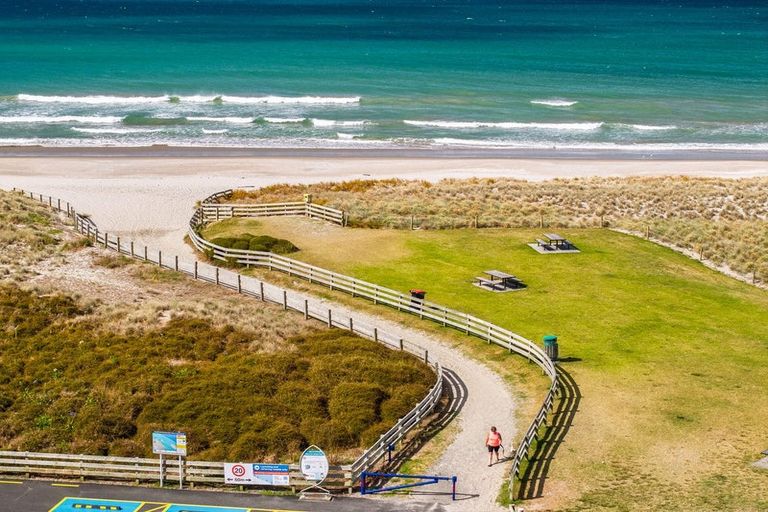 Photo of property in 1009 Papamoa Beach Road, Papamoa Beach, Papamoa, 3118