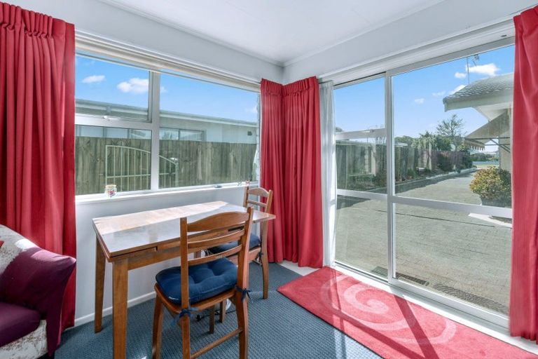 Photo of property in 16c Grey Street, Glenholme, Rotorua, 3010