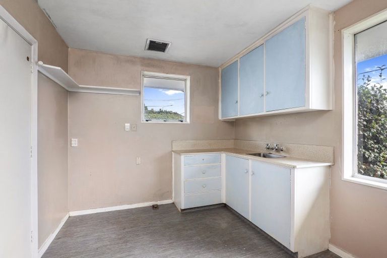 Photo of property in 35 Clive Street, Phillipstown, Christchurch, 8011