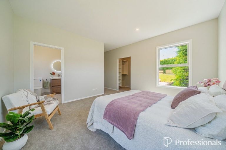 Photo of property in Manor Park, 6 Manor Park Road, Manor Park, Lower Hutt, 5019
