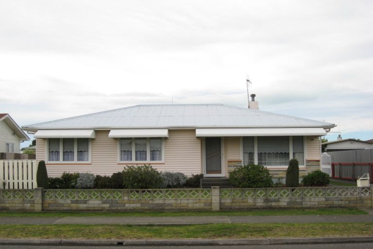 Photo of property in 24 Mcgregor Avenue, Pirimai, Napier, 4112