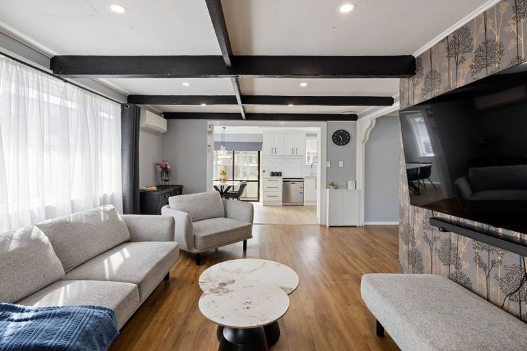 Photo of property in 22 Willis Street, Bader, Hamilton, 3206