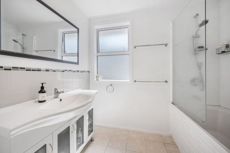 Photo of property in 39 Kea Street, Selwyn Heights, Rotorua, 3015