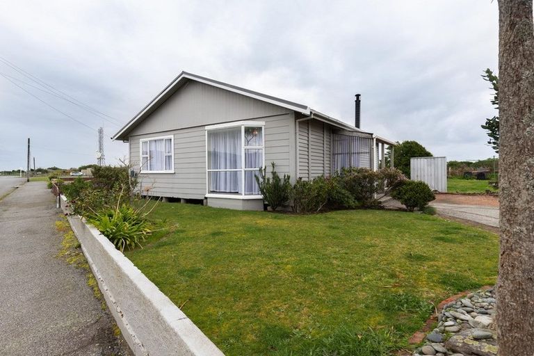 Photo of property in 114 Reid Street, Blaketown, Greymouth, 7805