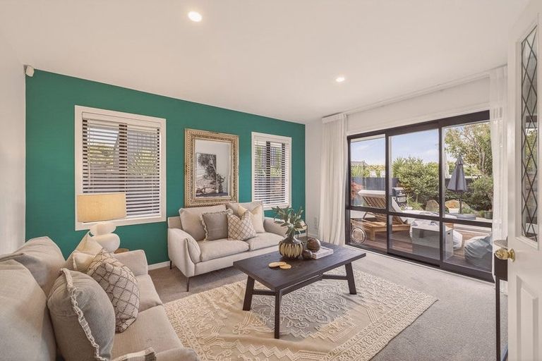 Photo of property in 87 Beachville Road, Redcliffs, Christchurch, 8081