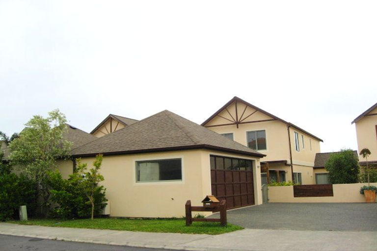 Photo of property in 264 Alec Craig Way, Gulf Harbour, Whangaparaoa, 0930