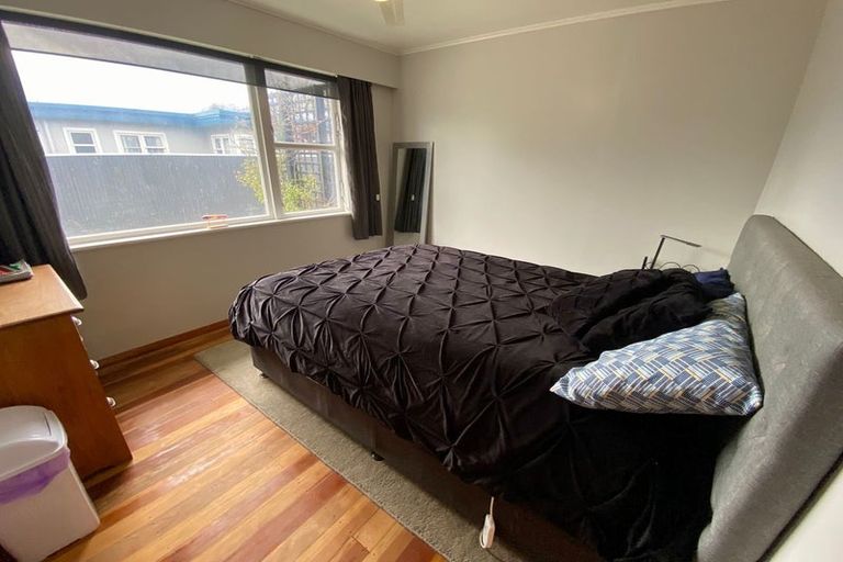 Photo of property in 1020 Tremaine Avenue, Roslyn, Palmerston North, 4414