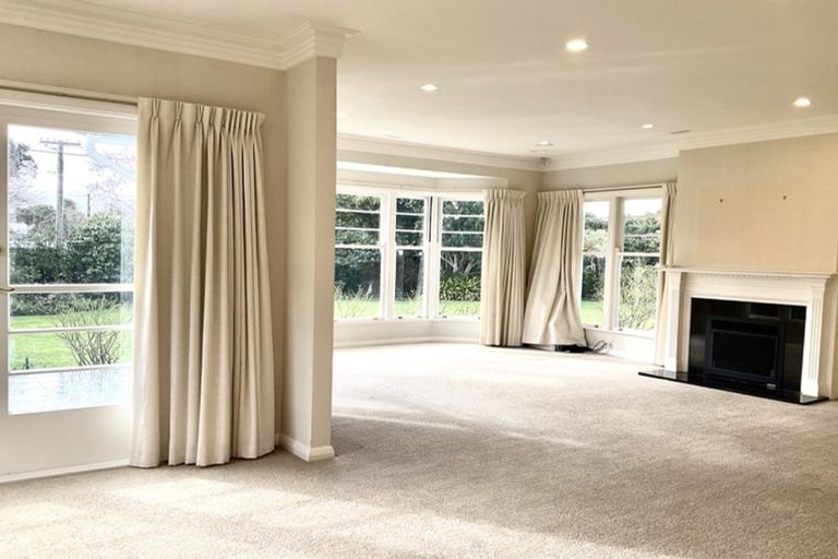 Photo of property in 15 Troon Crescent, Boulcott, Lower Hutt, 5010