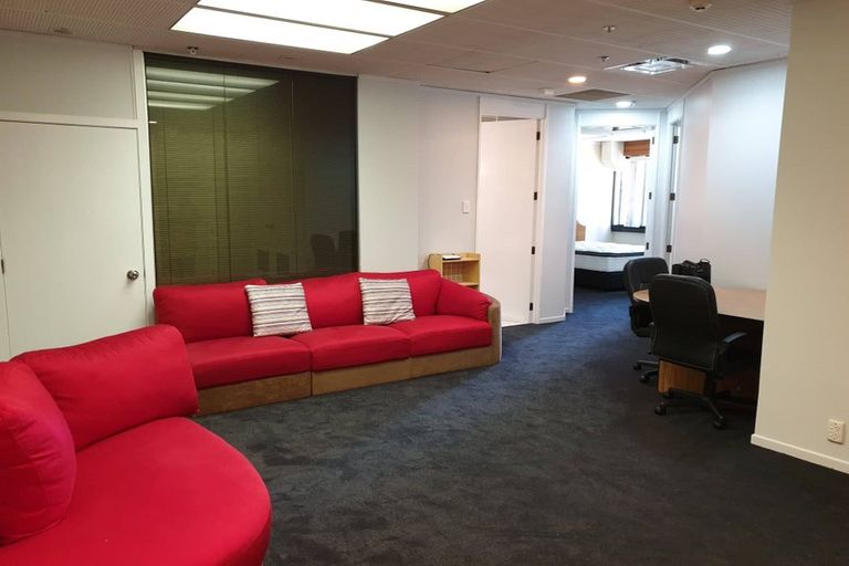 Photo of property in 17e Albert Street, Palmerston North, 4414