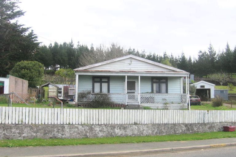 Photo of property in 139 King Street, Hikurangi, 0114