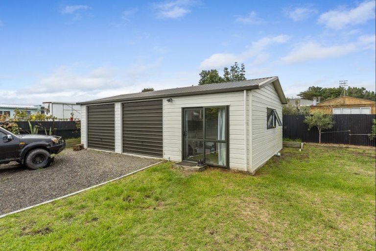 Photo of property in 27 Ruanui Street, Himatangi Beach, Foxton, 4891
