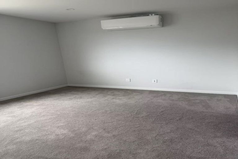 Photo of property in 7 Pilot Drive, Hobsonville, Auckland, 0616