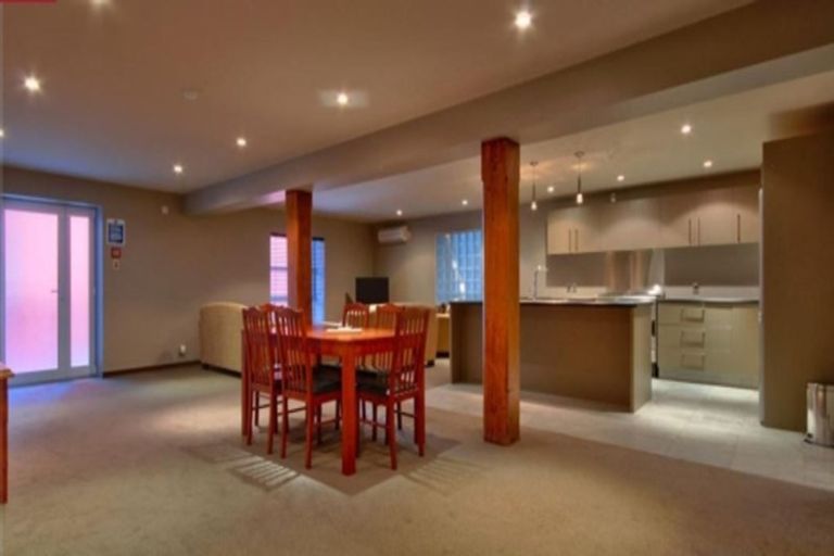 Photo of property in 5/2 Manor Place, Dunedin Central, Dunedin, 9016