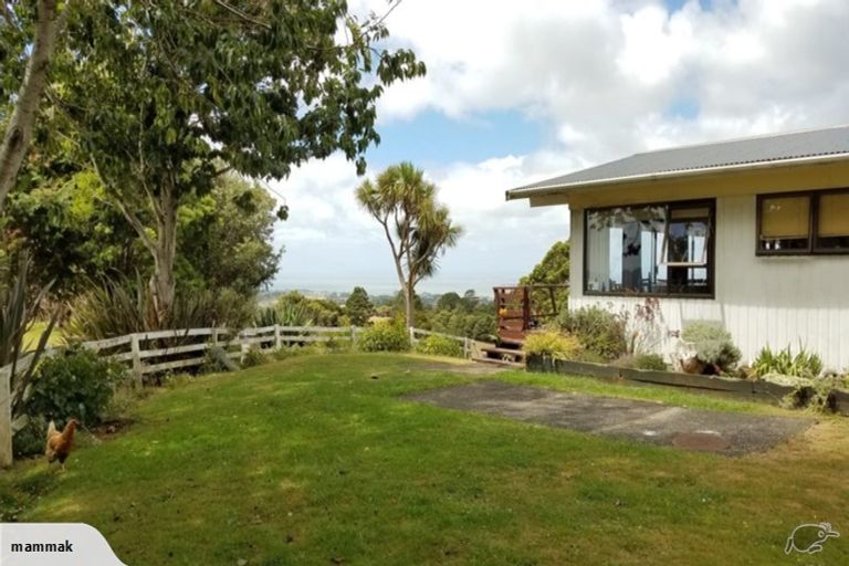 Photo of property in 190 Boiler Gully Road, Manukau Heads, Waiuku, 2684