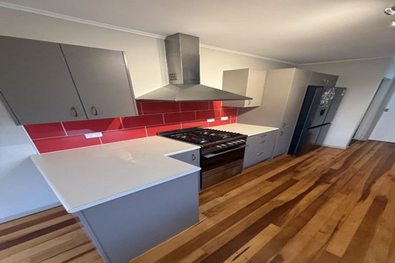 Photo of property in 282 Dowse Drive, Maungaraki, Lower Hutt, 5010