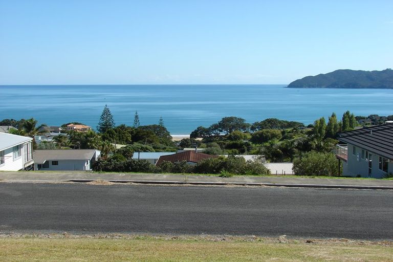 Photo of property in 9 Christine Drive, Coopers Beach, 0420