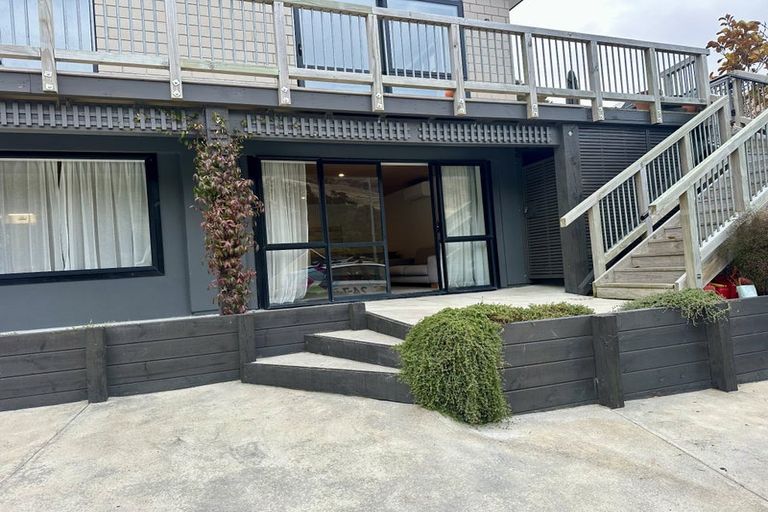 Photo of property in 4 Heathvale Place, Heathcote Valley, Christchurch, 8022