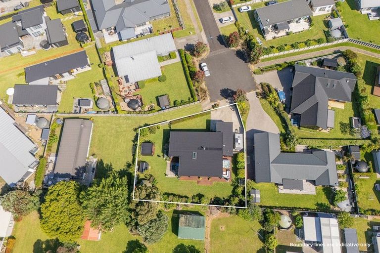 Photo of property in 10 Voyager Place, Cooks Beach, Whitianga, 3591