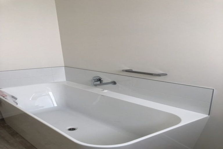 Photo of property in 72 Kuku Beach Road, Kuku, Levin, 5570