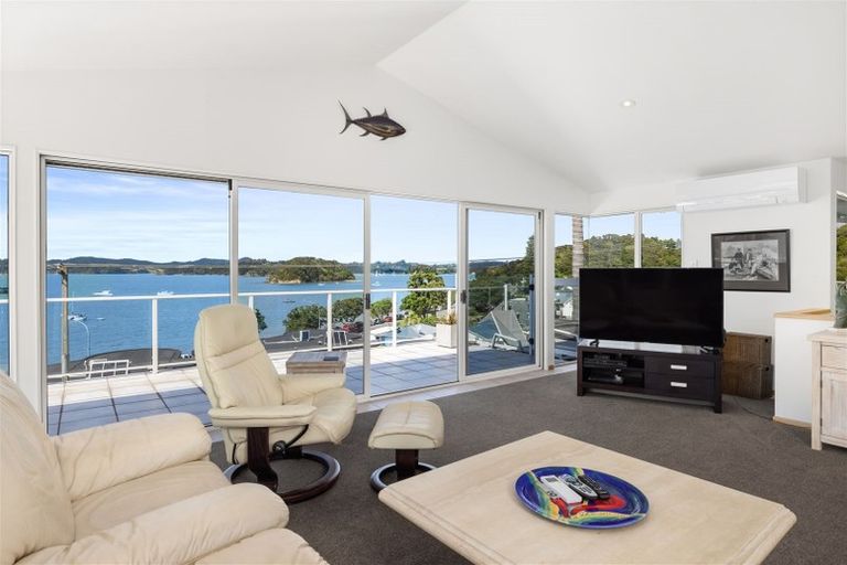 Photo of property in 10 Wallace Lane, Paihia, 0200