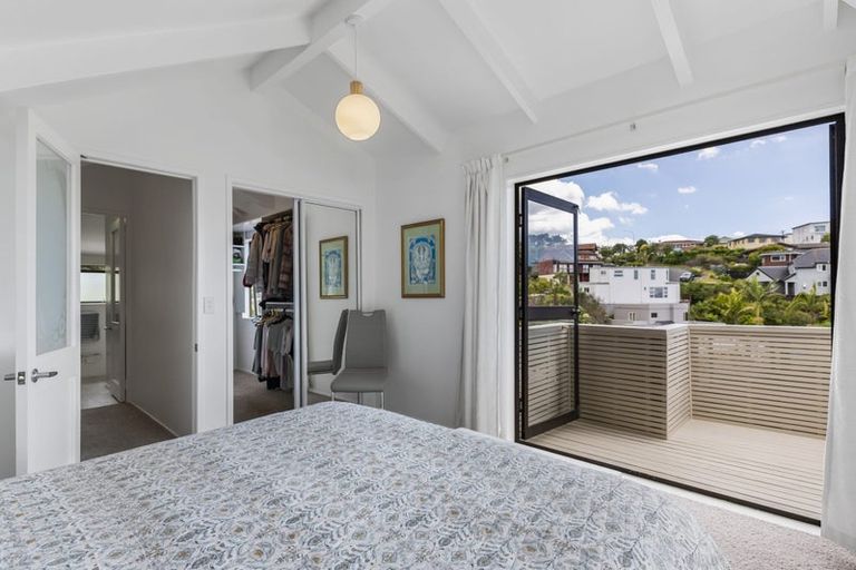 Photo of property in 5 Honeysuckle Lane, Mairangi Bay, Auckland, 0630