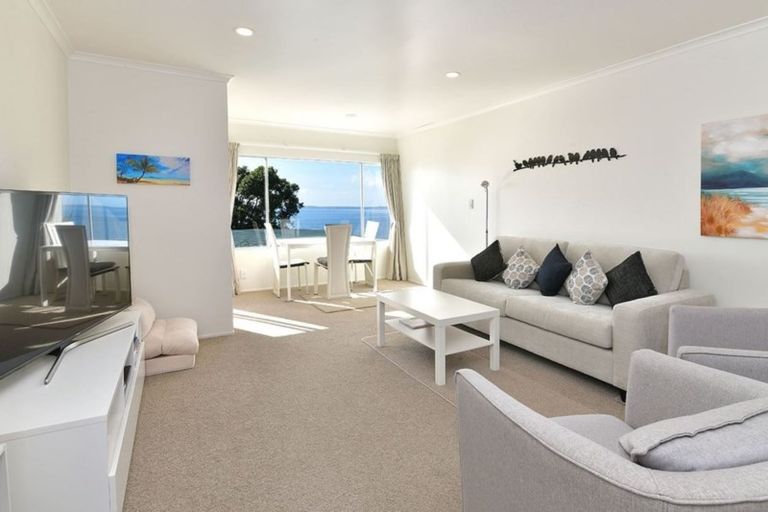 Photo of property in 7/55 Waiwera Road, Waiwera, Orewa, 0994