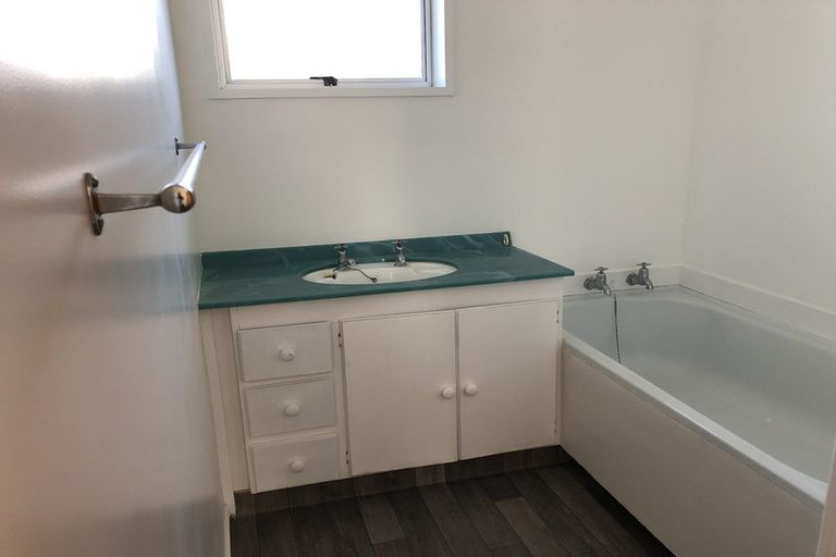 Photo of property in 1/19 Tweed Street, Richmond, Christchurch, 8013