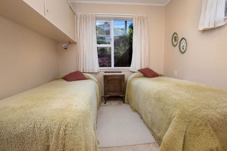 Photo of property in 25 Chester Road, Tawa, Wellington, 5028