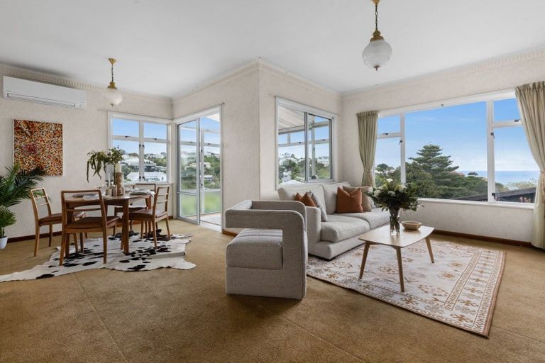 Photo of property in 7 Hadfield Terrace, Bluff Hill, Napier, 4110