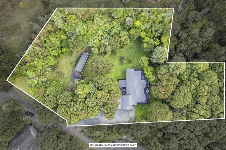 Photo of property in 10 Bendalls Lane, Oratia, Auckland, 0604