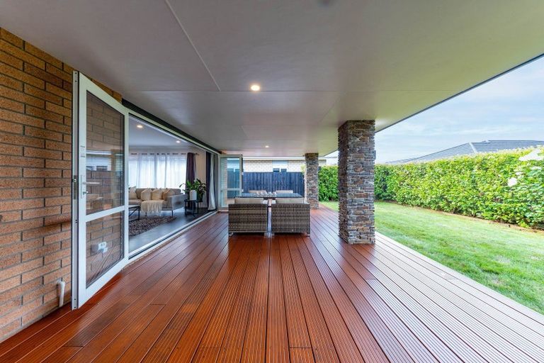 Photo of property in 18 Helen June Avenue, Flagstaff, Hamilton, 3210