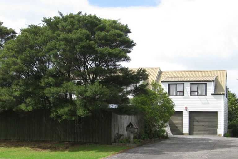 Photo of property in 147 Colwill Road, Massey, Auckland, 0614