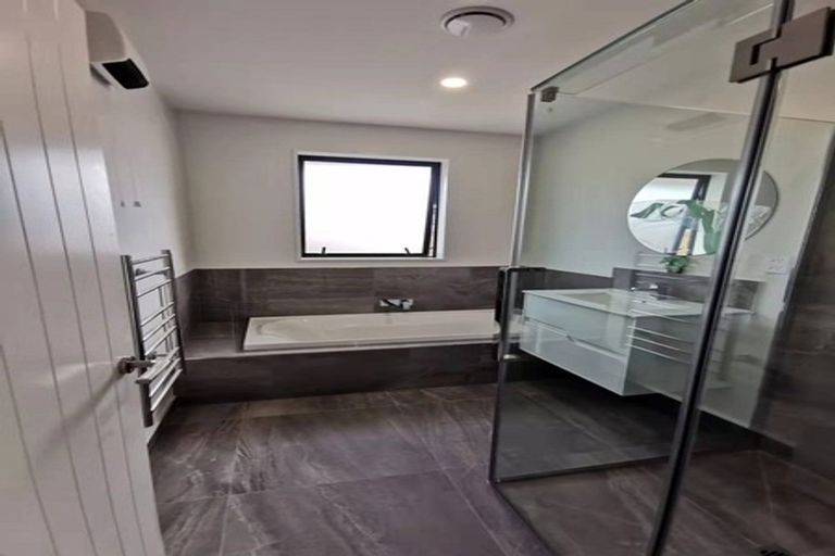 Photo of property in 17 Ensete Road, Wigram, Christchurch, 8025