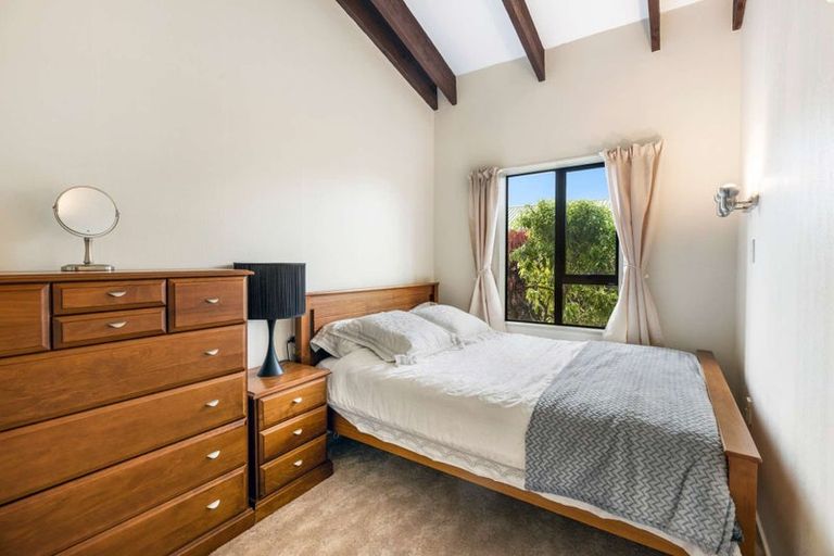 Photo of property in 1/32 Patterson Terrace, Halswell, Christchurch, 8025