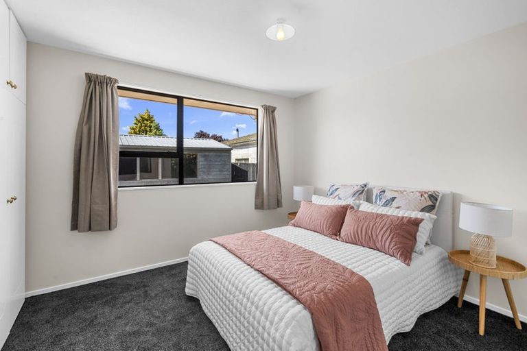 Photo of property in 2/35 Carnarvon Street, Linwood, Christchurch, 8062