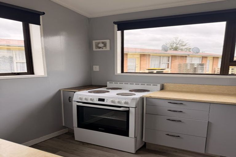 Photo of property in 1-12/71 Main Street, Mataura, 9712