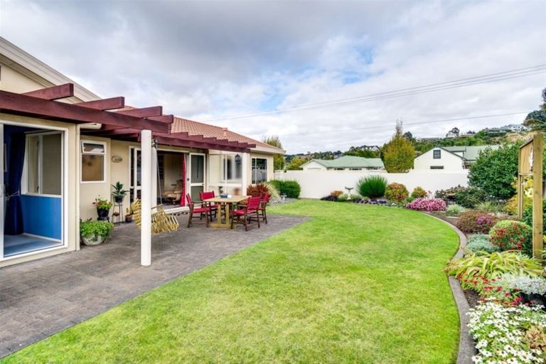 Photo of property in 14 Alderney Way, Taradale, Napier, 4112