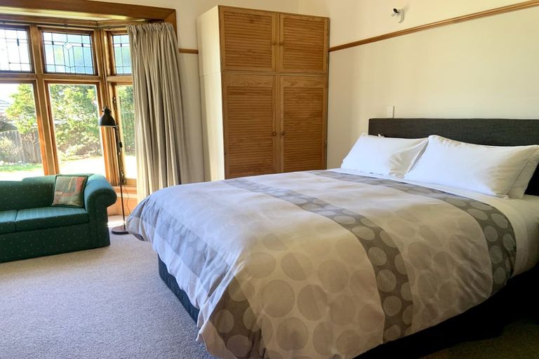 Photo of property in 100 Hawke Street, New Brighton, Christchurch, 8083