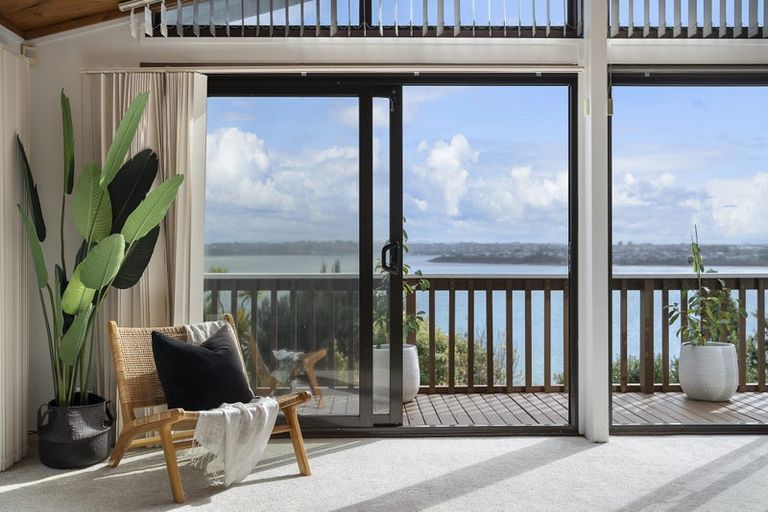 Photo of property in 42 Brigantine Drive, Beach Haven, Auckland, 0626