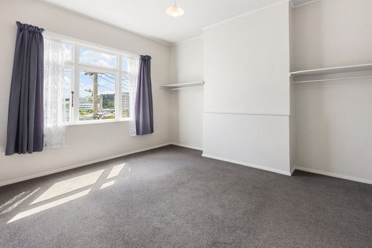 Photo of property in 35 Colombo Street, Newtown, Wellington, 6021