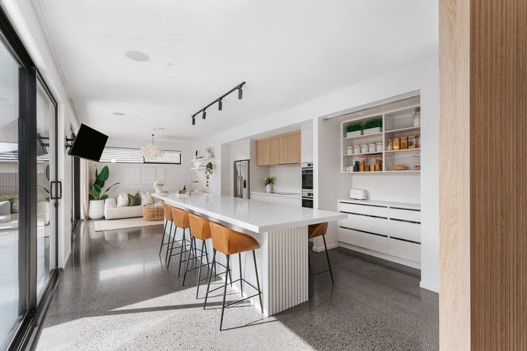 Photo of property in 2 Doyle Lane, Pyes Pa, Tauranga, 3112