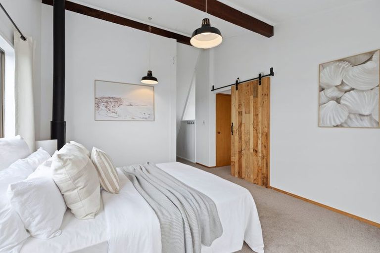 Photo of property in 42 Victory Street, Welcome Bay, Tauranga, 3112